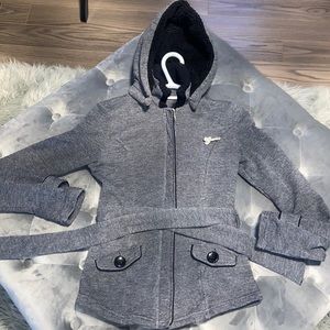Guess zip up